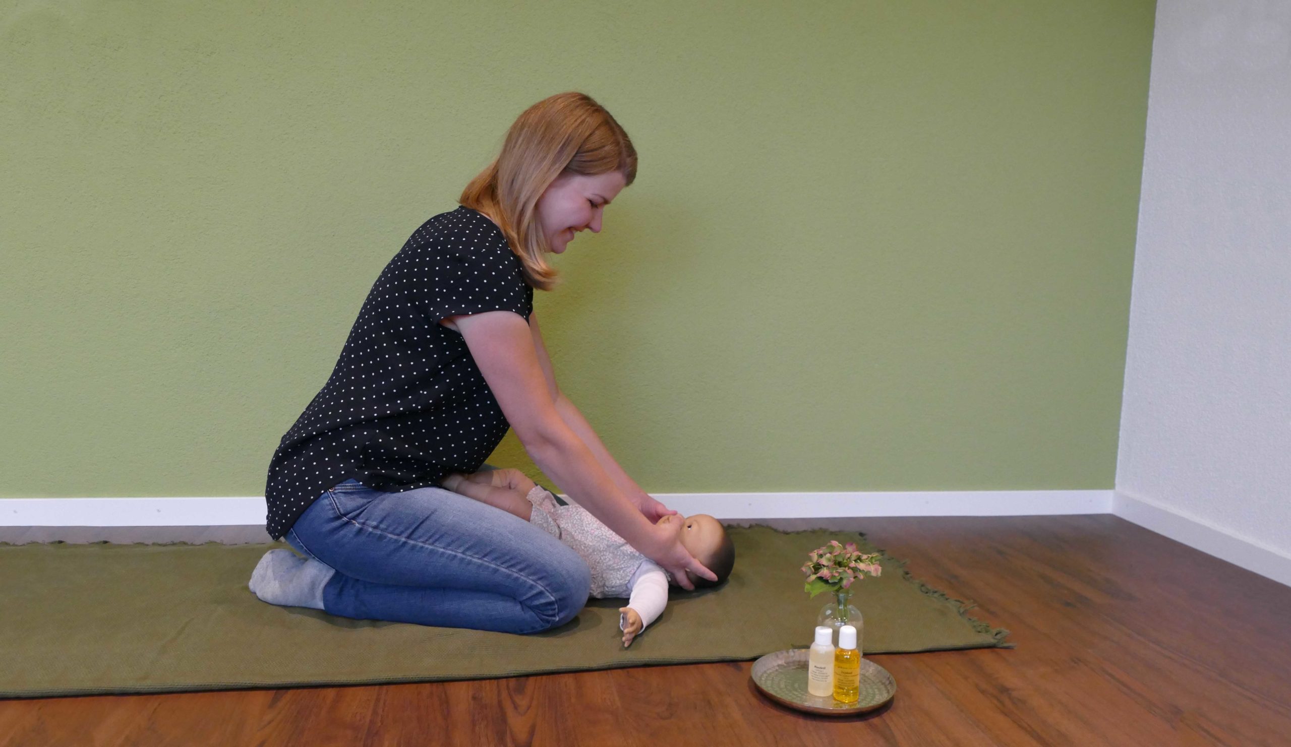 Babymassage – Hebammenpraxis Erlen
